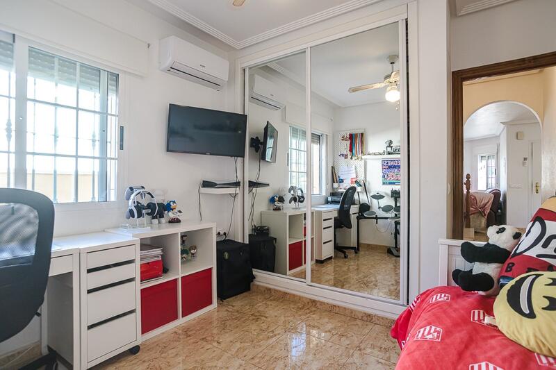 2 chambre Villa à vendre