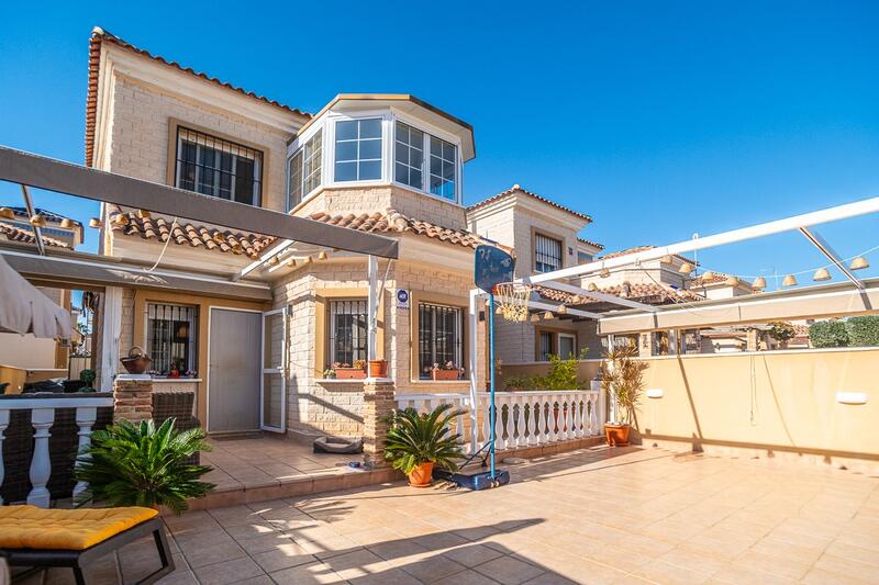 2 chambre Villa à vendre