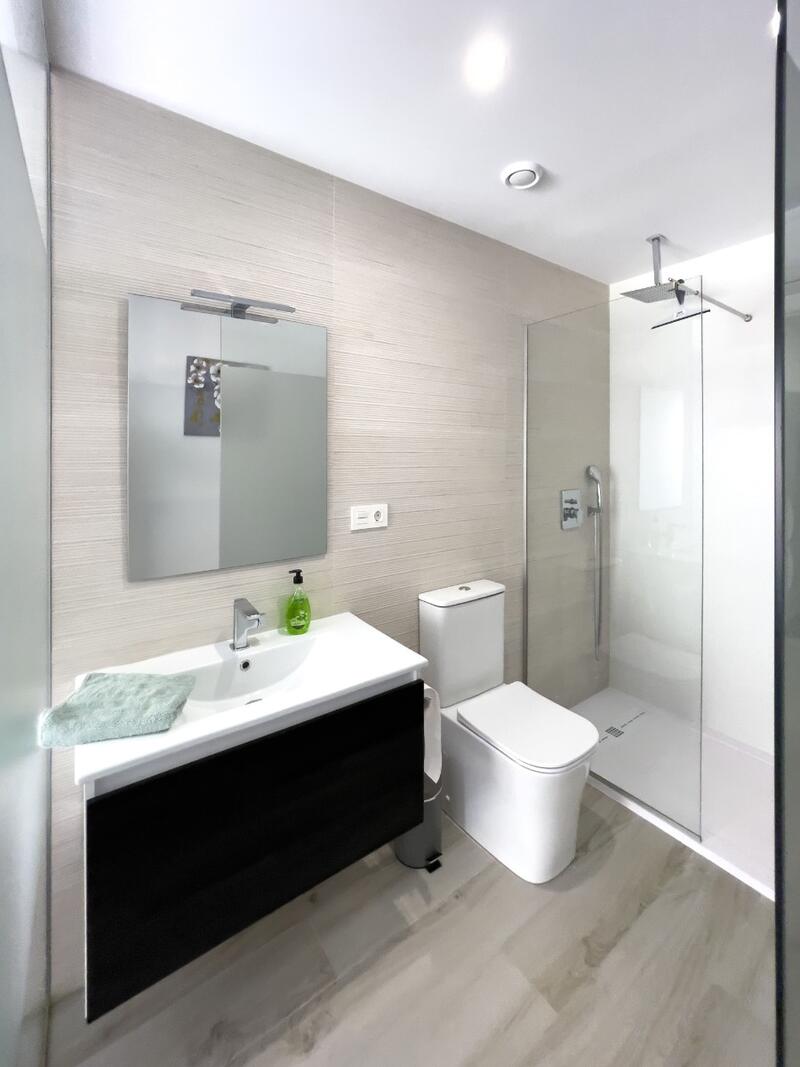 2 chambre Appartement à louer à long terme