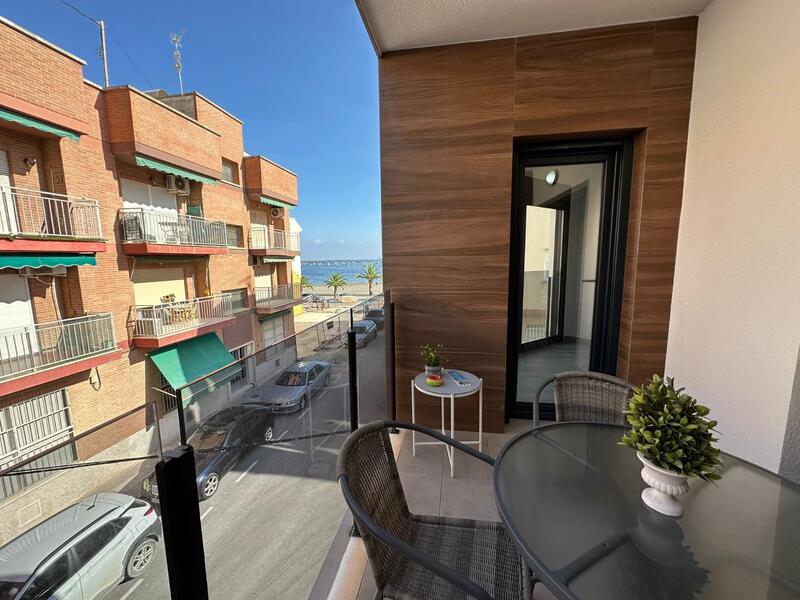 2 chambre Appartement à louer à long terme