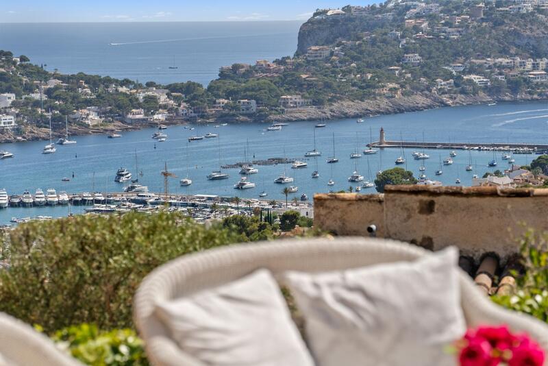 4 soverom Villa til salgs 4 soverom Villa til salgs