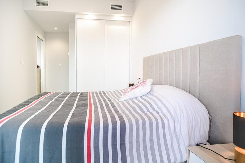 2 slaapkamer Appartement Te koop 2 slaapkamer Appartement Te koop