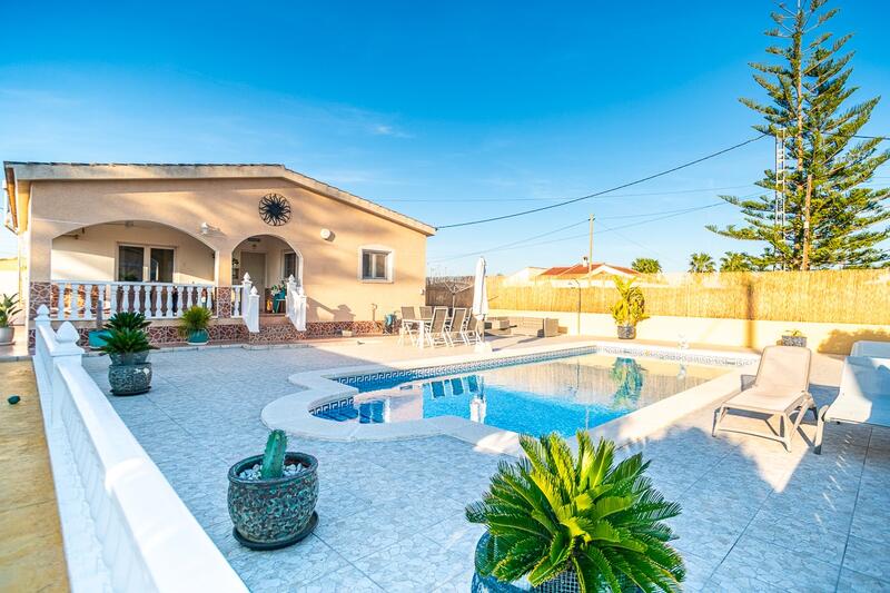 3 bedroom Villa for sale