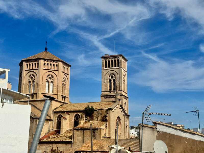 3 спальная комната квартира продается