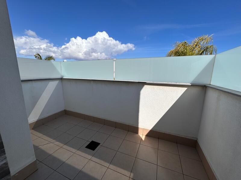 3 chambre Villa à vendre 3 chambre Villa à vendre