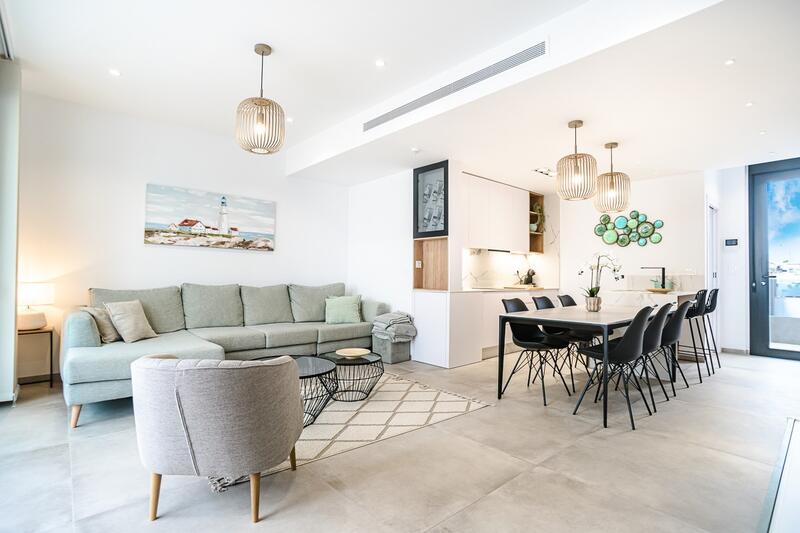 4 bedroom Apartment for sale 4 bedroom Apartment for sale