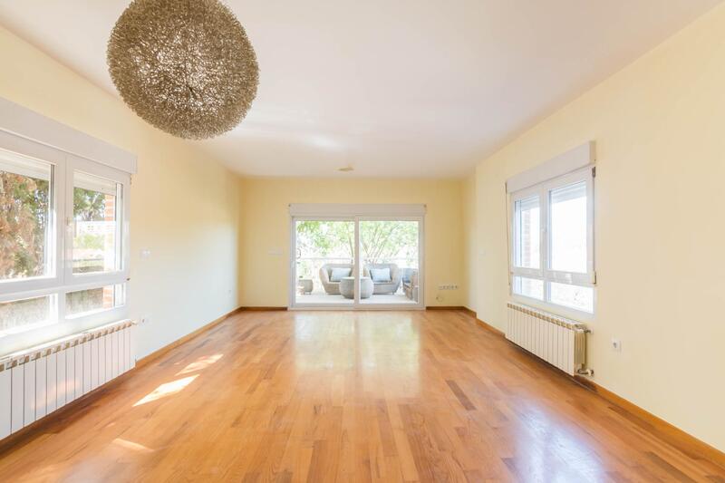 4 soveværelse Villa til salg 4 soveværelse Villa til salg