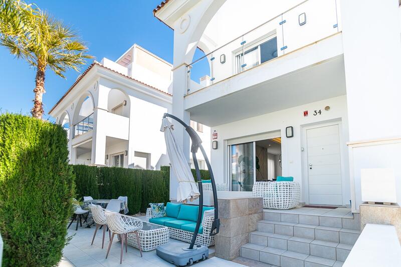 3 Cuarto Villa en venta