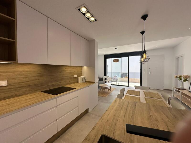 3 bedroom Apartment for sale