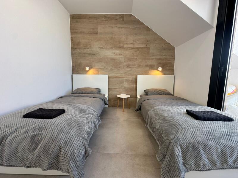 3 bedroom Apartment for sale