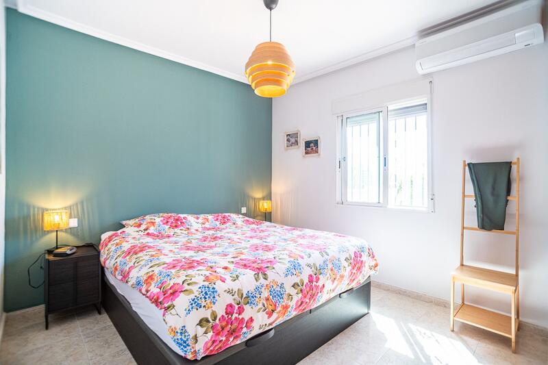 4 slaapkamer Villa Te koop