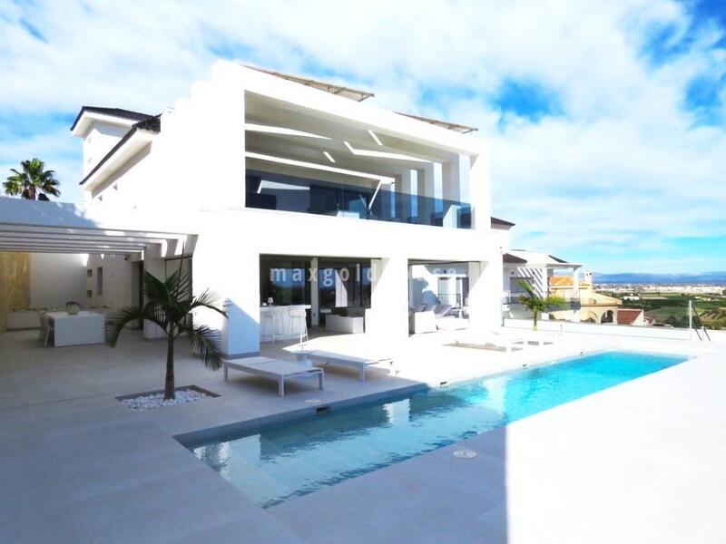 Villa till salu i Ciudad Quesada, Alicante