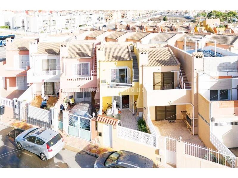 Townhouse for sale in Torrevieja, Alicante