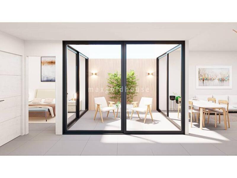 3 slaapkamer Gezinswoning Te koop