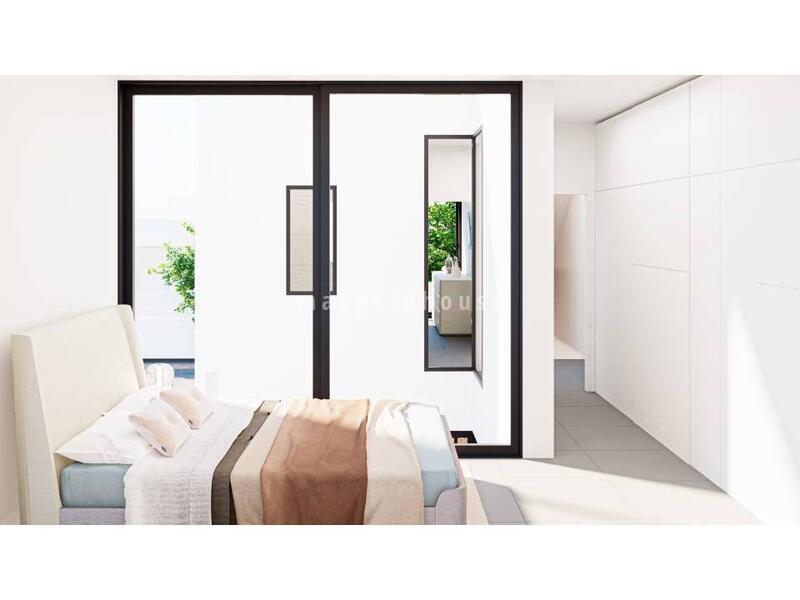 3 slaapkamer Gezinswoning Te koop