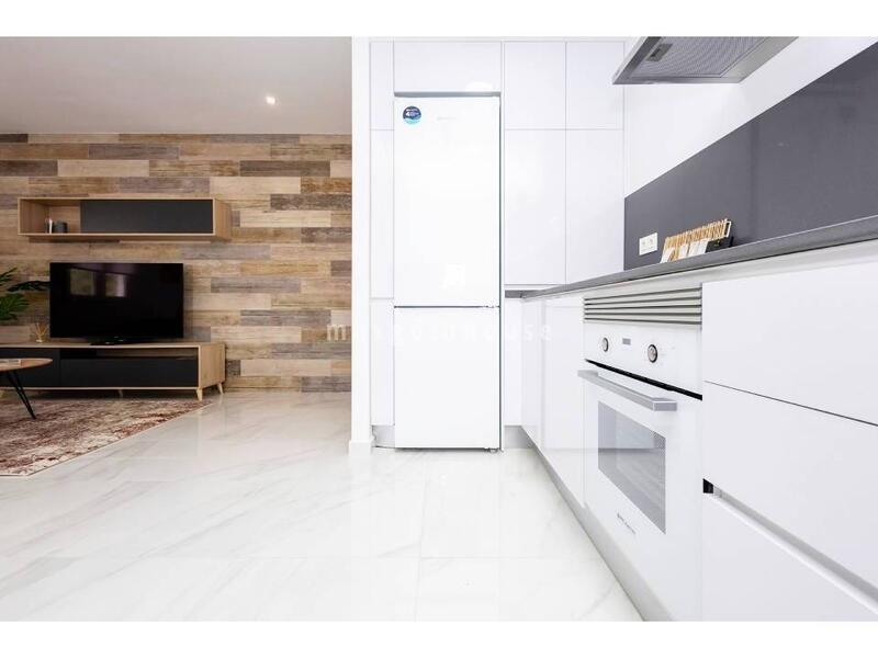 2 slaapkamer Appartement Te koop