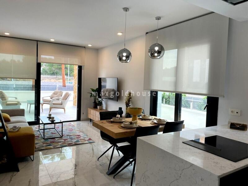 2 bedroom Apartment for sale