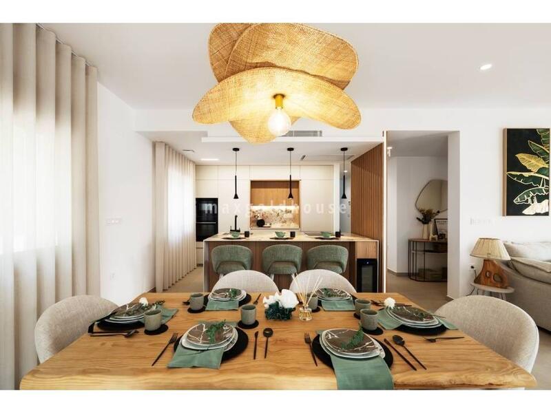 4 bedroom Villa for sale