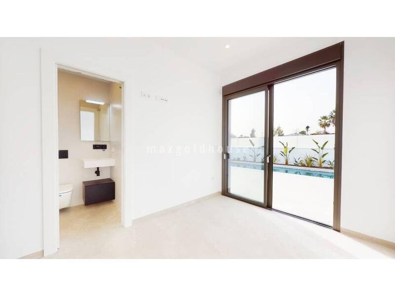 3 Cuarto Villa en venta