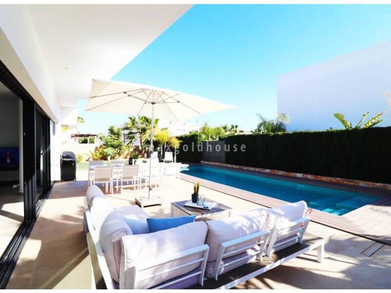 3 slaapkamer Villa Te koop