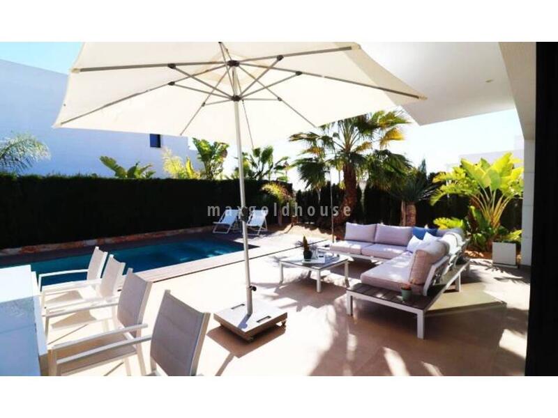3 slaapkamer Villa Te koop