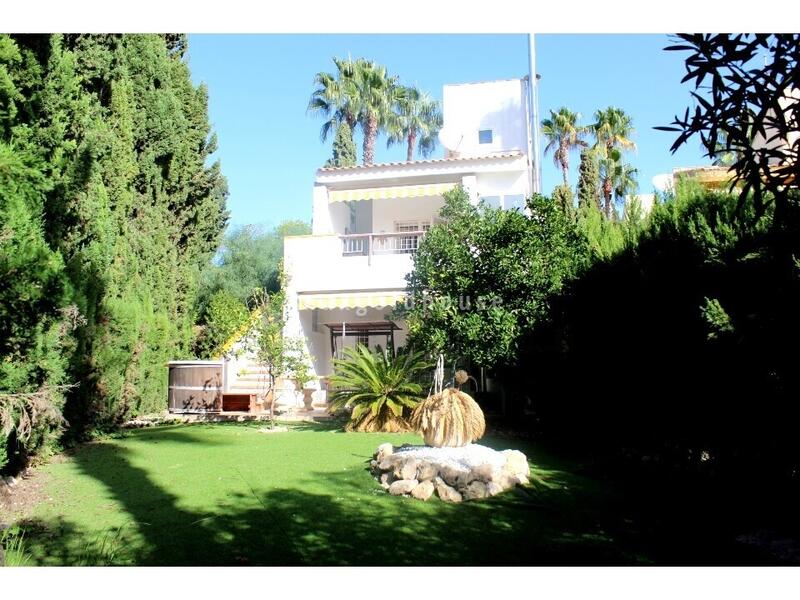 Villa à vendre dans Villamartin, Alicante
