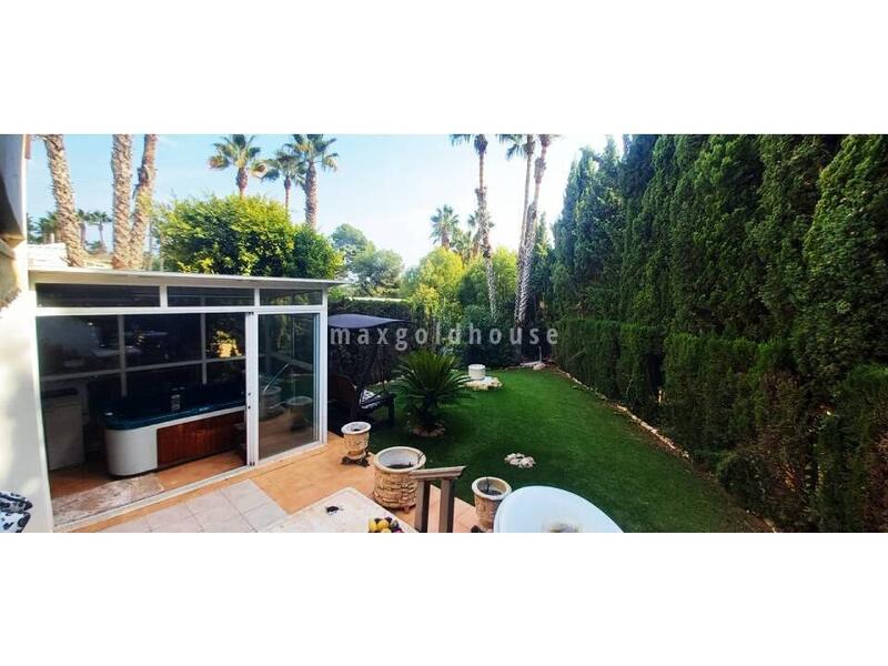 4 chambre Villa à vendre