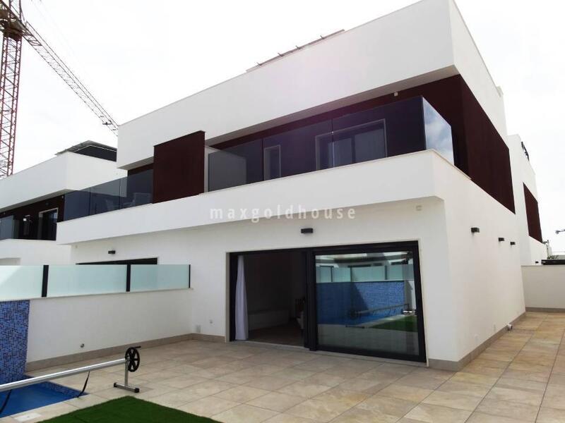 Townhouse for sale in Santiago de la Ribera, Murcia