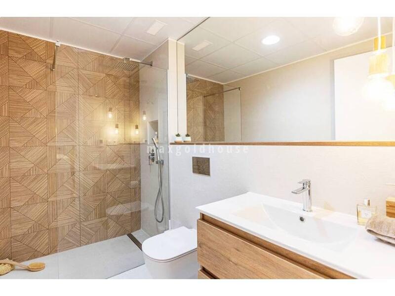 2 slaapkamer Appartement Te koop