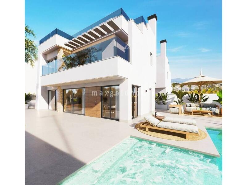 4 soverom Villa til salgs 4 soverom Villa til salgs