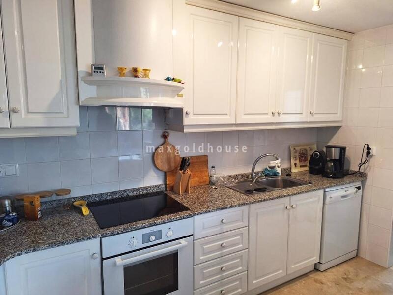 3 bedroom Apartment for sale