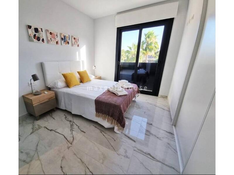 2 bedroom Apartment for sale