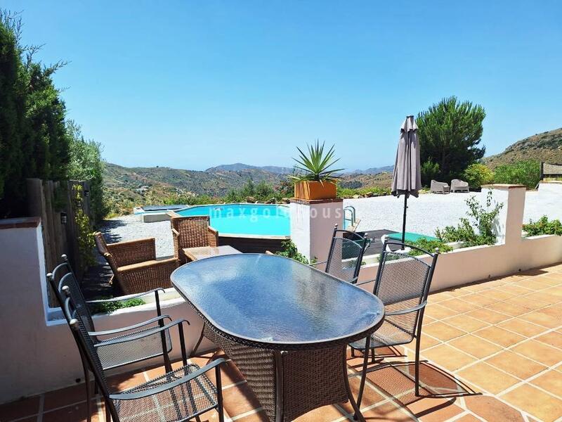 4 Cuarto Villa en venta