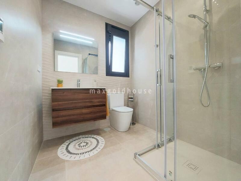 3 спальная комната вилла продается