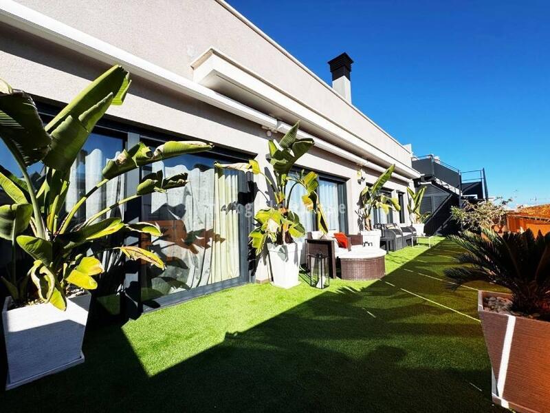 4 slaapkamer Appartement Te koop