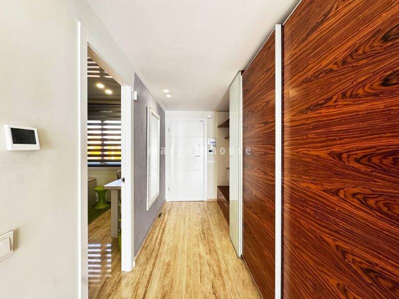 4 slaapkamer Appartement Te koop