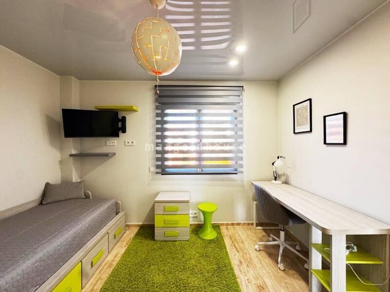 4 slaapkamer Appartement Te koop