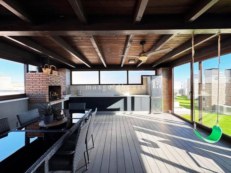 4 slaapkamer Appartement Te koop