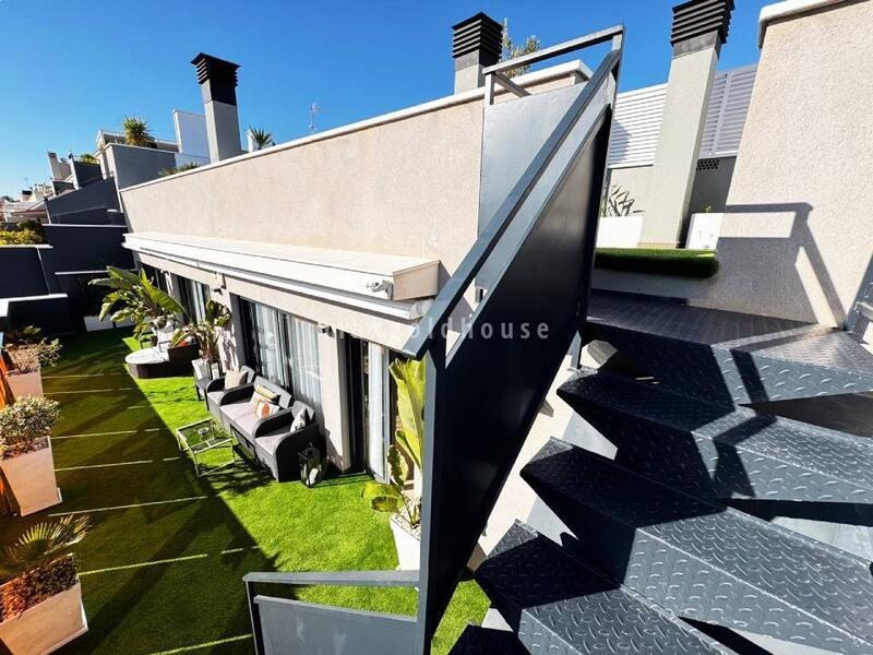 4 slaapkamer Appartement Te koop