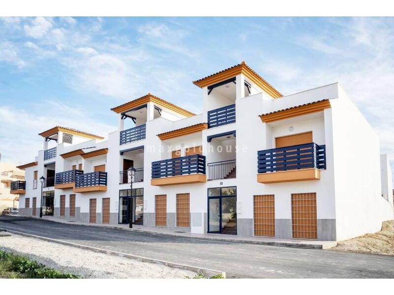 2 bedroom Apartment for sale 2 bedroom Apartment for sale