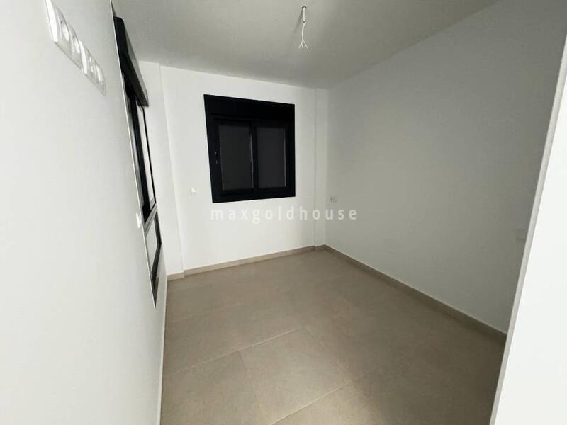 2 slaapkamer Appartement Te koop 2 slaapkamer Appartement Te koop