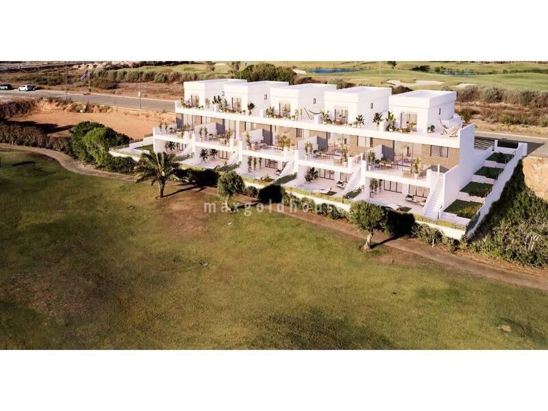 3 bedroom Townhouse for sale