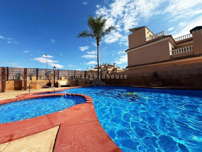 Apartamento en venta en Orihuela Costa, Alicante