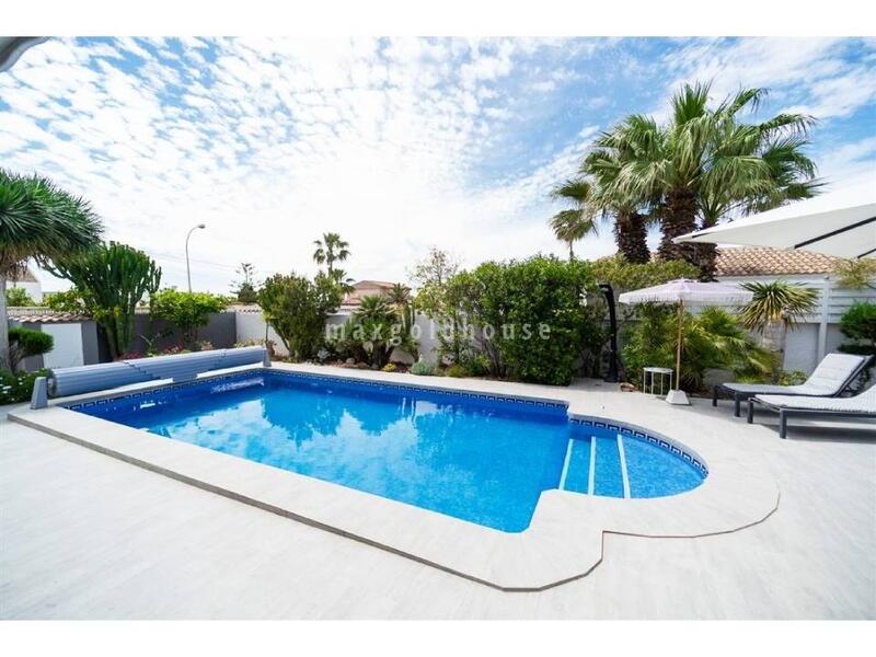 4 Schlafzimmer Villa zu verkaufen