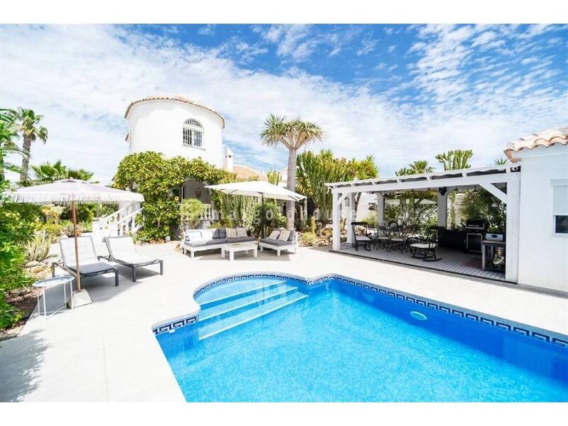 4 Schlafzimmer Villa zu verkaufen