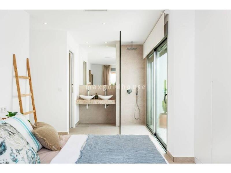 3 Schlafzimmer Villa zu verkaufen 3 Schlafzimmer Villa zu verkaufen