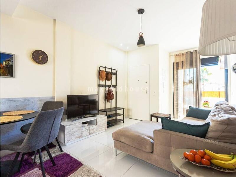 2 slaapkamer Appartement Te koop