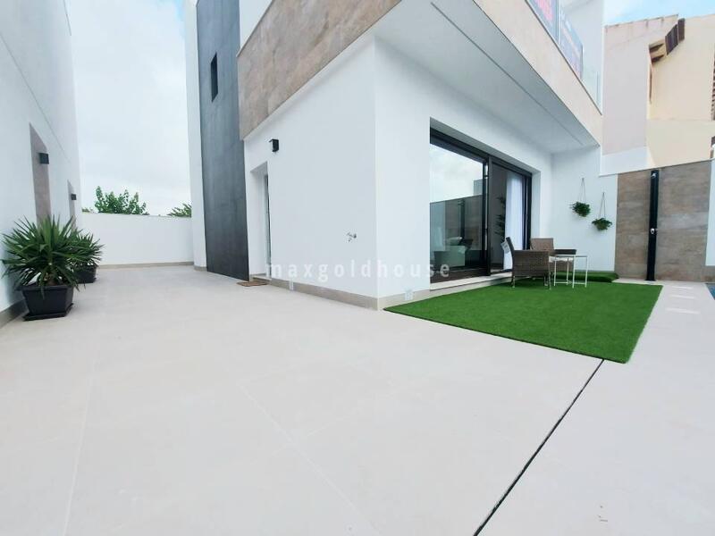 3 slaapkamer Villa Te koop