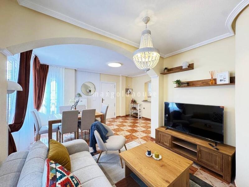 2 bedroom Duplex for sale