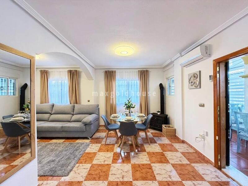 2 bedroom Duplex for sale